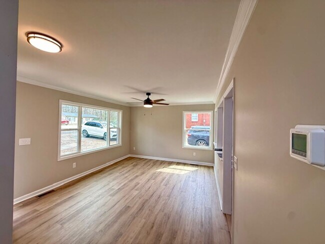 Foto del edificio - Fully remodeled 2 bed home in Monroe!