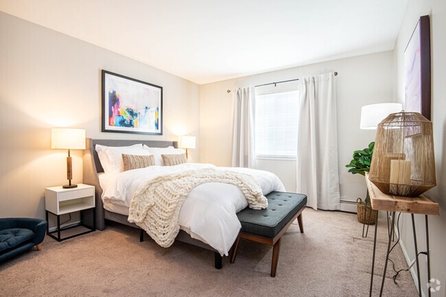 1HAB, 1BA - 692 ft² - Luna Residences