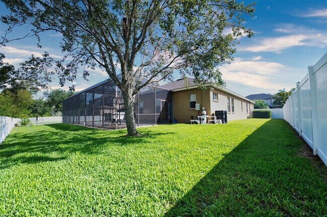 Building Photo - 10513 Palm Cove Ave