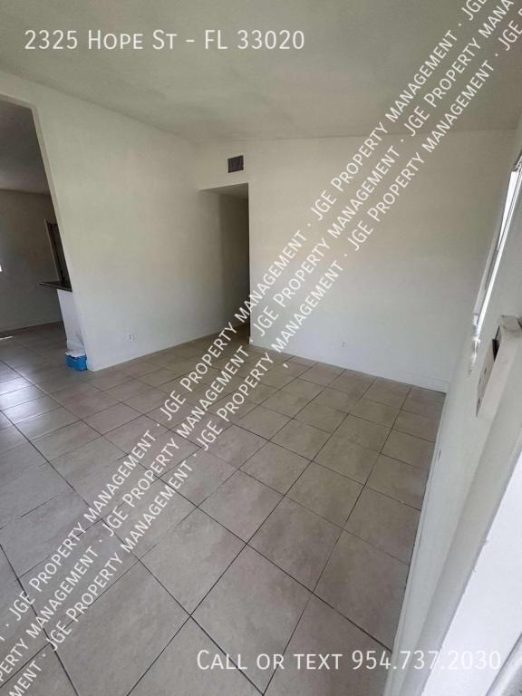 Foto del edificio - 2325 Hope St
