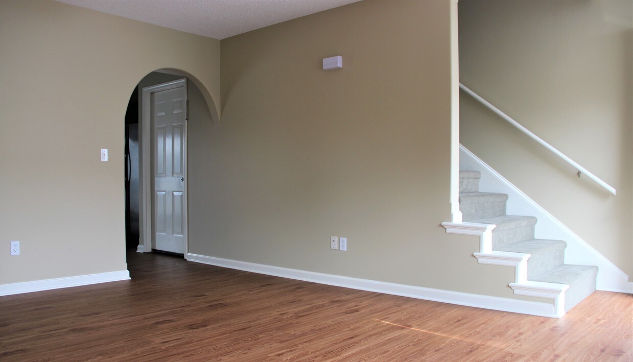 183 Old State Rte 34 Unit Colonial, Jonesborough, TN 37659 Apartments