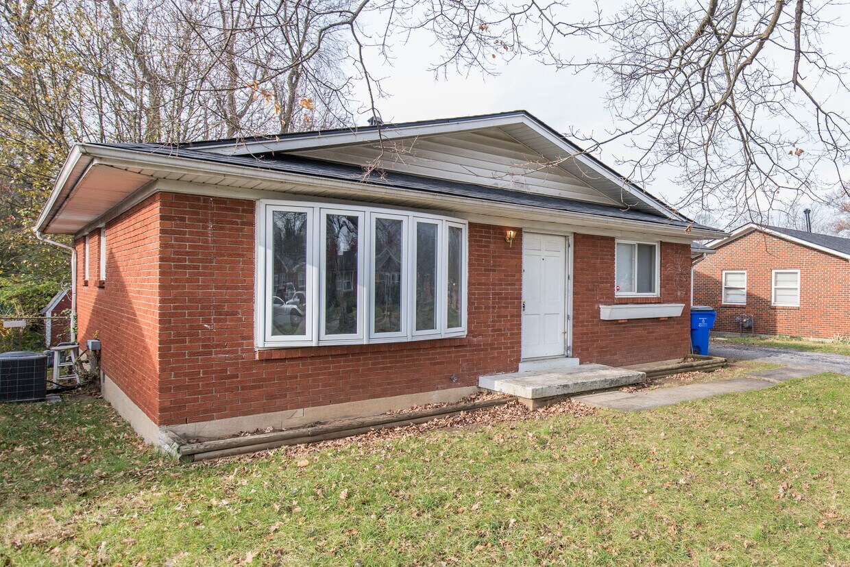 622 Rogers Rd, Lexington, KY 40505 House for Rent in Lexington, KY