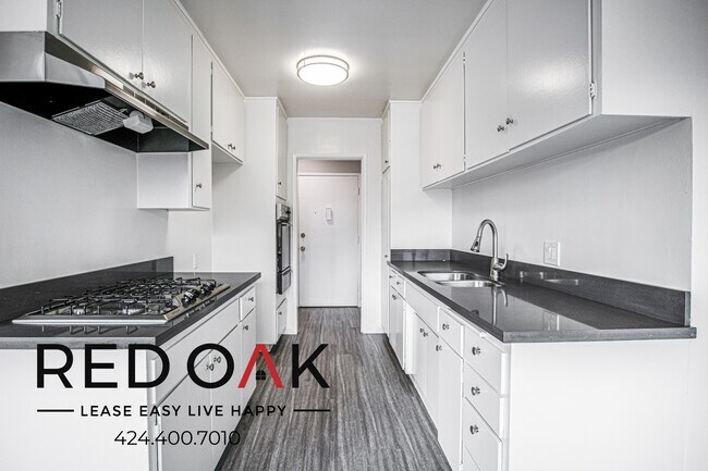Foto del edificio - 12737 Moorpark St