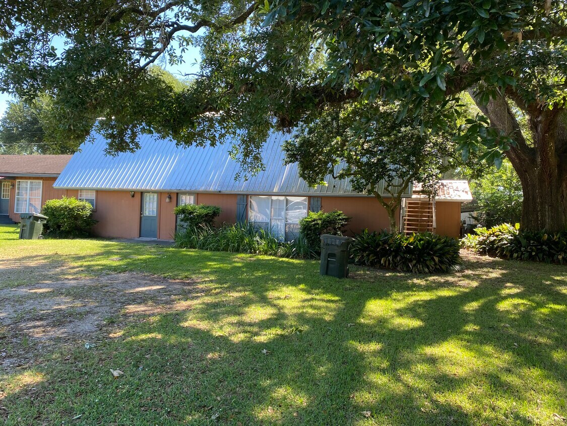 1205 Alfred St, Scott, LA 70583 Apartments Scott, LA