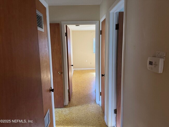 Foto del edificio - 1494 Bessent Rd