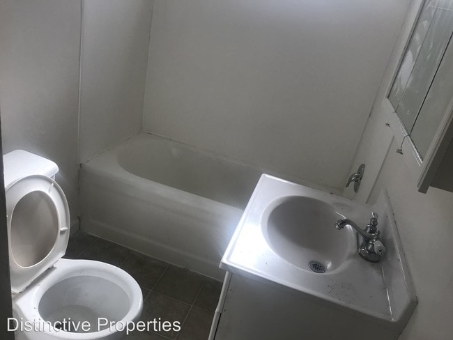Foto del edificio - 2 br, 1 bath House - 2204 VERDUGO LN