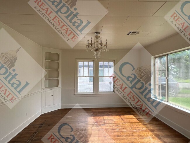 Foto del edificio - Spacious 3 Bedroom