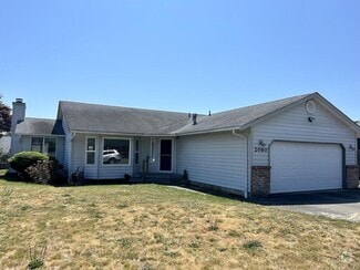Building Photo - 2060 Oxford Ct