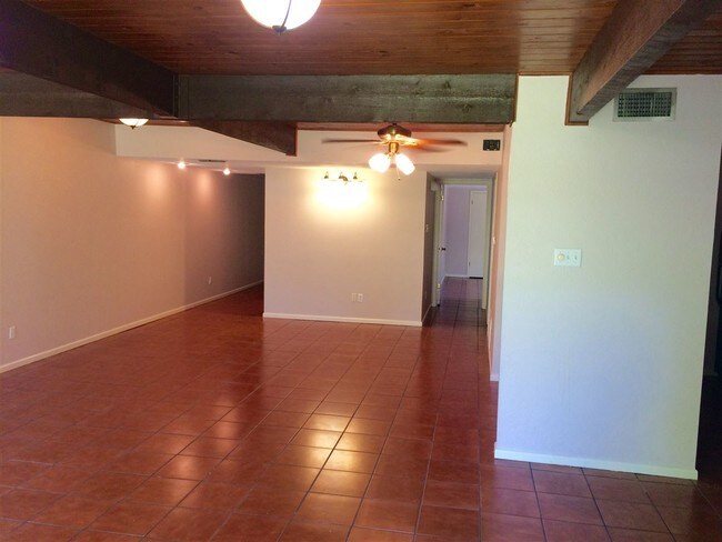 Foto del edificio - 2202 Fremont St