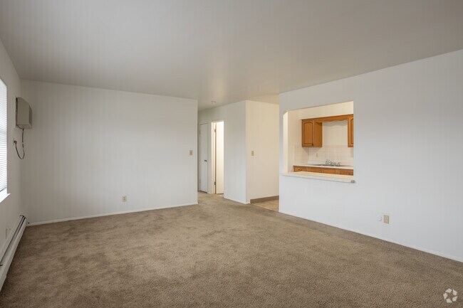 2HAB, 1BA - Westminster Real Estate LLC