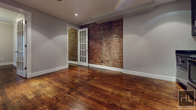 Foto del edificio - W 14TH ST.