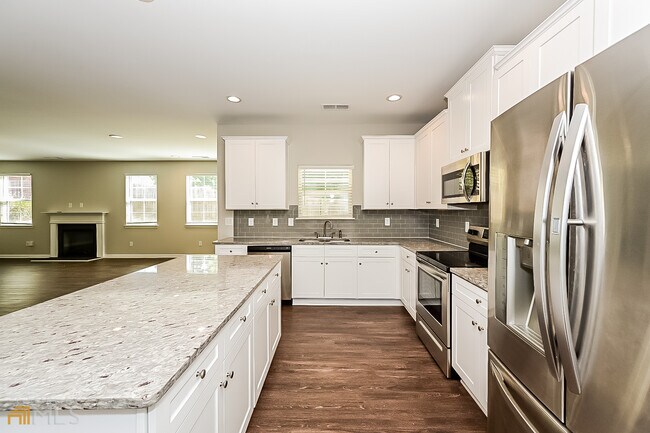 Foto del edificio - 197 Garrison Ln
