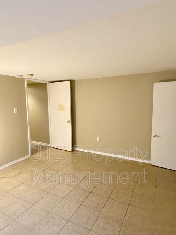 Foto del edificio - 3139 Westminster St