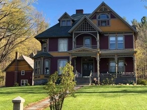 Building Photo - 17 High St