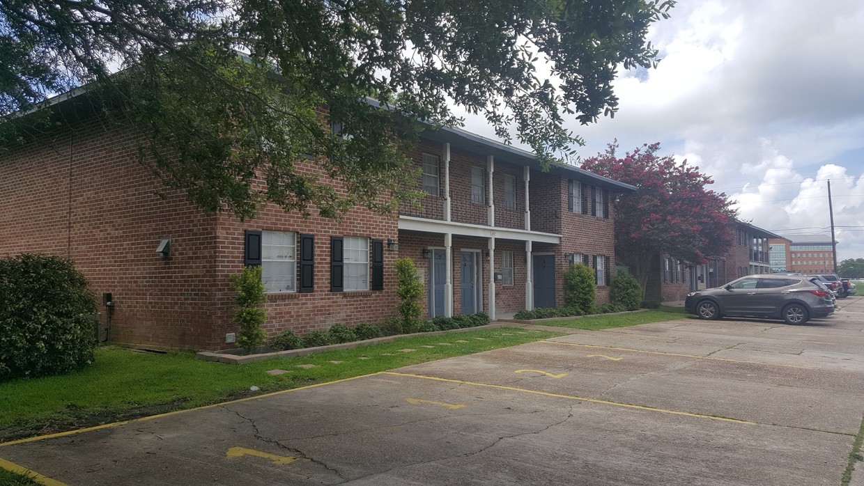 Foto principal - Audubon Point Townhouse Apartments