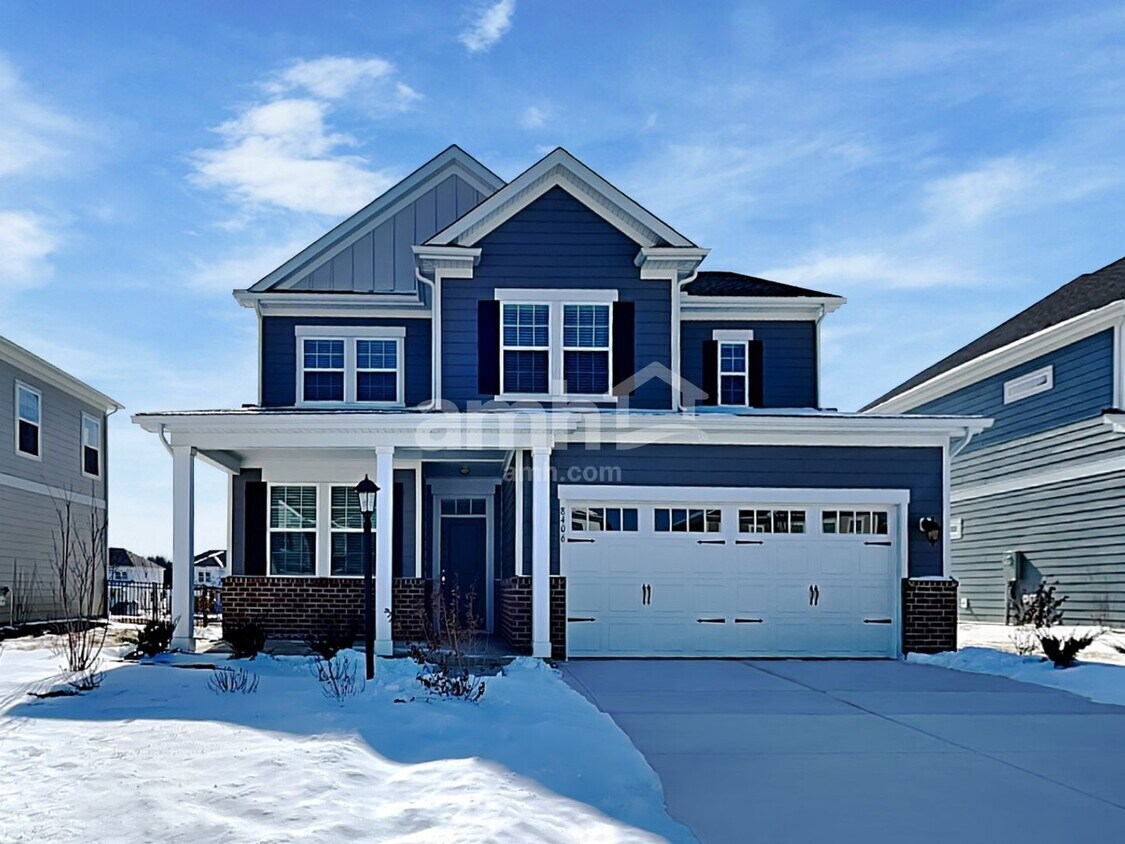 Foto principal - 8406 Merlin Dr