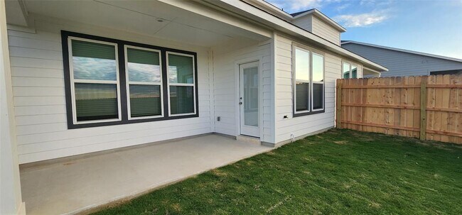 Foto del edificio - 2353 Moon Tower Trl