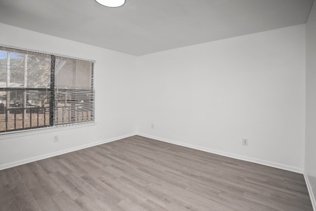 Foto del edificio - 1410 S Elizabeth Ave