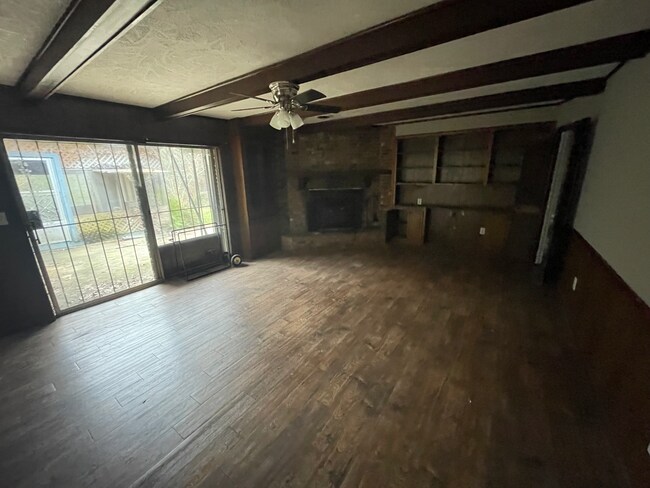 Building Photo - 4333 Terry Rd