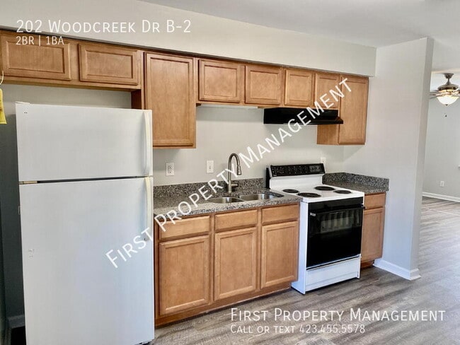 Foto del edificio - 202 Woodcreek Rd