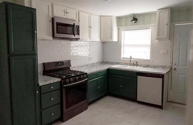 Foto del edificio - 1508 N Highland Ave