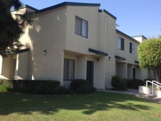 Foto del edificio - 1693 W Jefferson Blvd