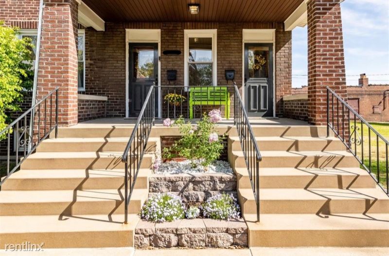 Primary Photo - 2 br, 1 bath Apartment - 4963 Botanical Ave