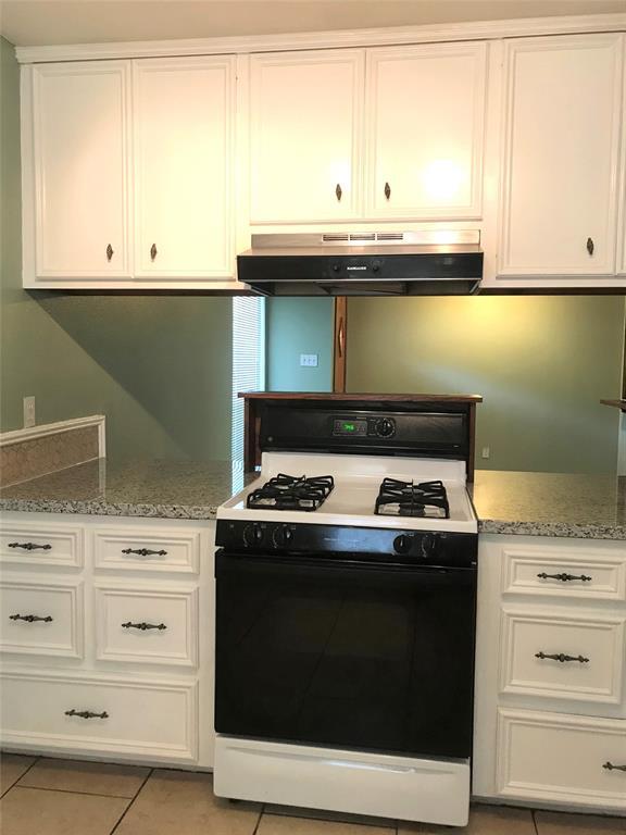 Foto del edificio - 15323 E Fondren Cir