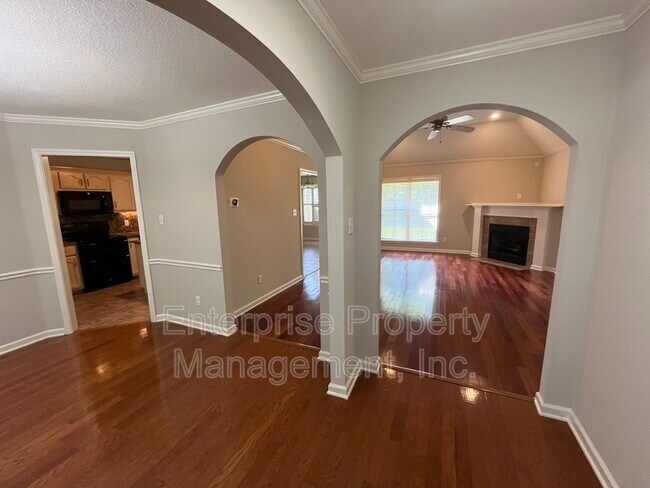 Building Photo - 11861 Bridal Ln