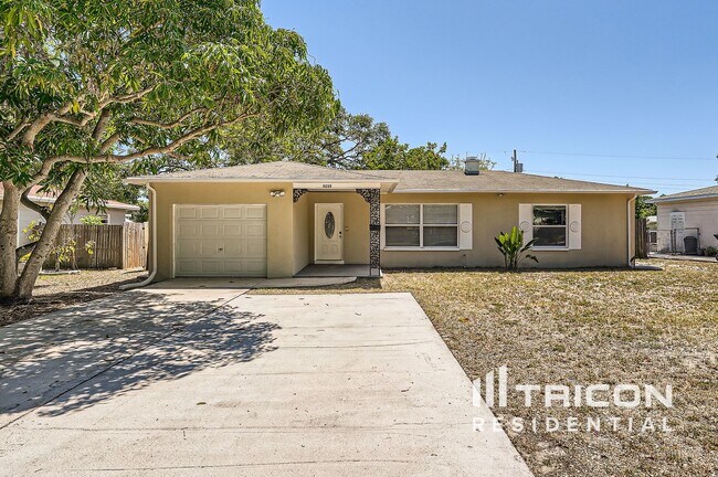 Foto del edificio - 5235 Robin Ln N