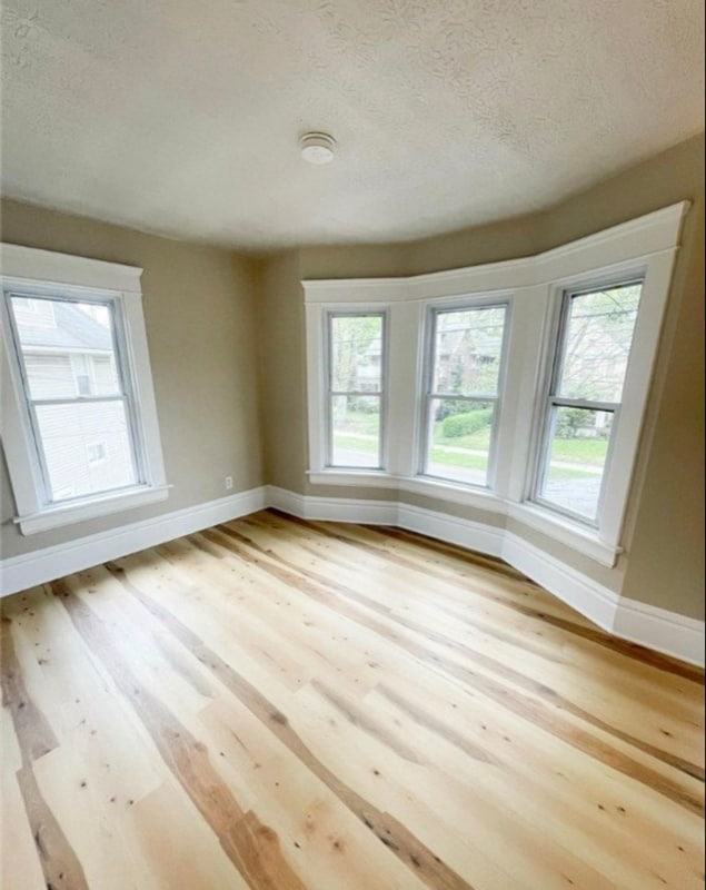 Building Photo - 221 S Portage Path