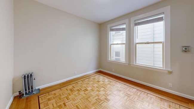 Building Photo - 1549 Clay St