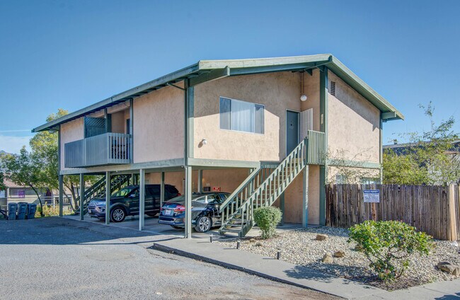 Building Photo - 1530 Valle Vista Ave