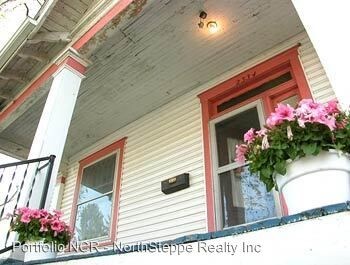 Foto del edificio - 2334 Indianola Ave