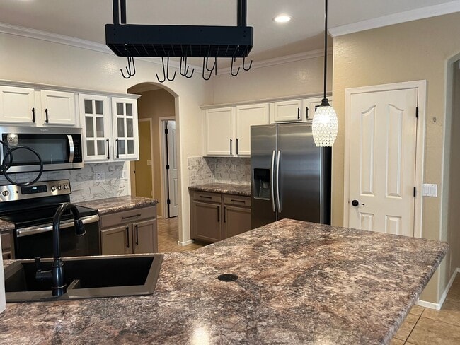 Building Photo - 3601 N 129th Ave