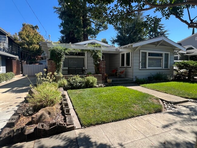 1164 Singletary Ave