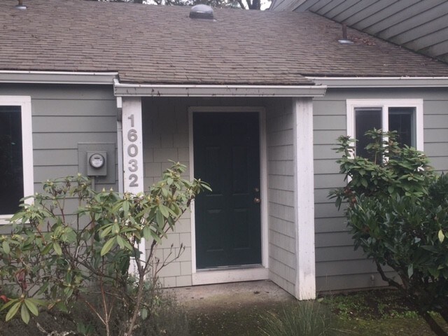 Primary Photo - 16032 Reese Rd