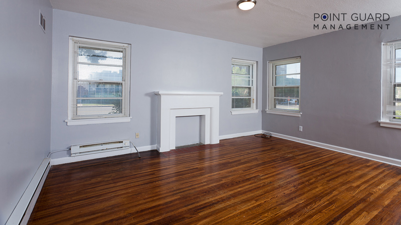 Foto principal - 3304 E Douglas Ave