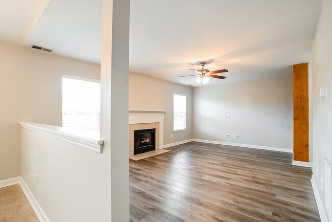 Building Photo - 4706 Capstone Dr