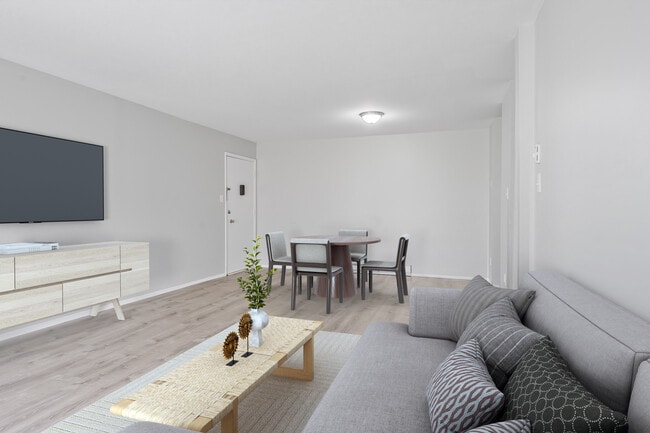 Building Photo - Franklin Park