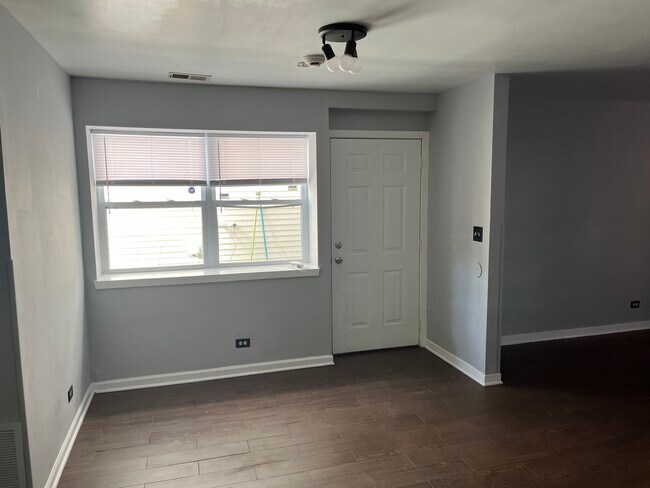 Foto del edificio - 6538 S Kenwood Ave