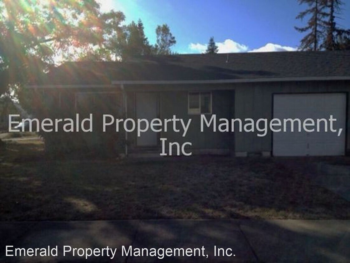 14181418 N 10th St, Springfield, OR 97477 Room for Rent in