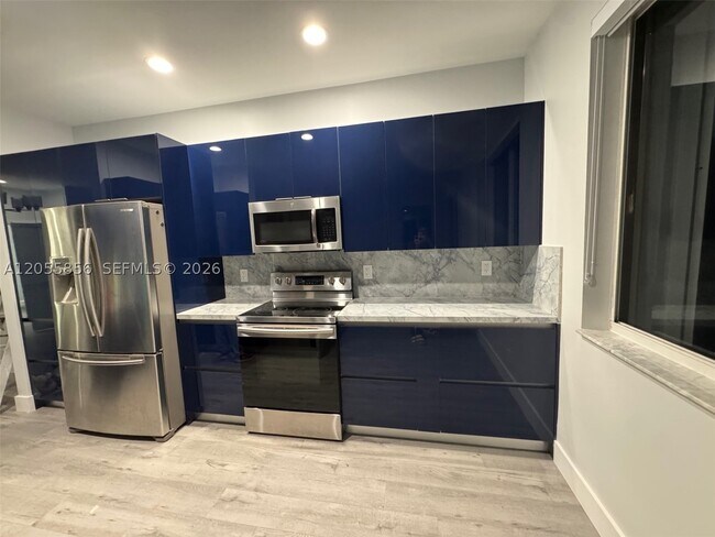 Foto del edificio - 4319 Greenbriar Ln