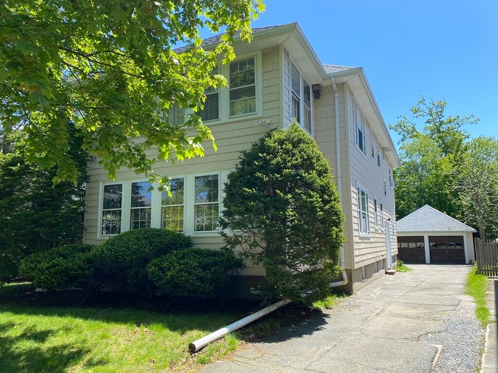 Foto principal - 31 Payson Rd