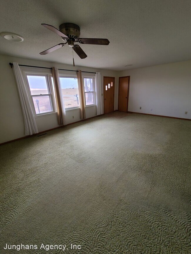 Building Photo - 3 br, 1 bath House - 13705 Brinkley Rd