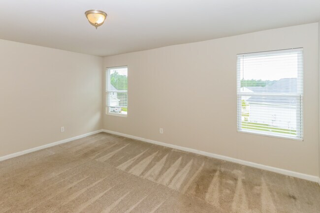 Foto del edificio - 301 Shalako Ln, Lizella, GA