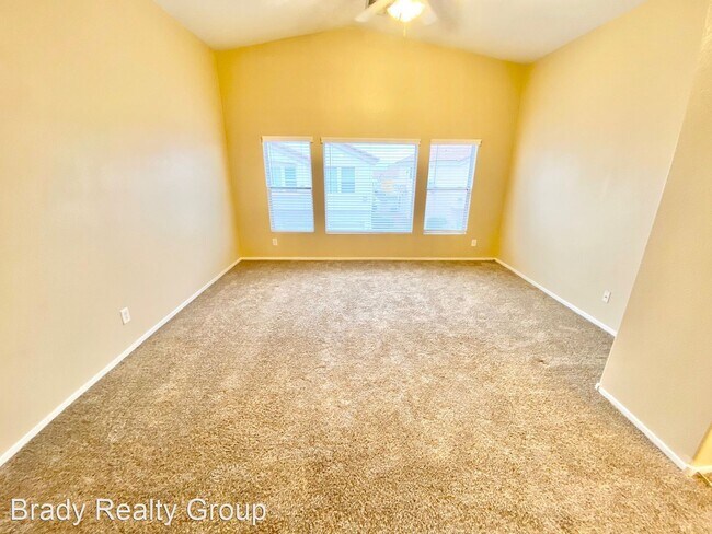 Building Photo - 2 br, 2 bath House - 1651 Lefty Garcia