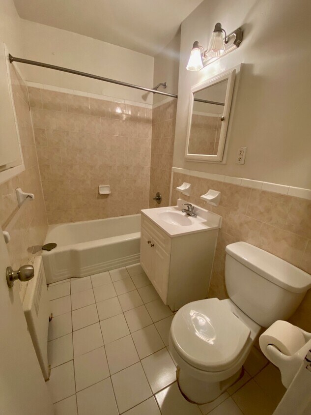 20 Burton Rd, Larchmont, NY 10538 House Rental in Larchmont, NY