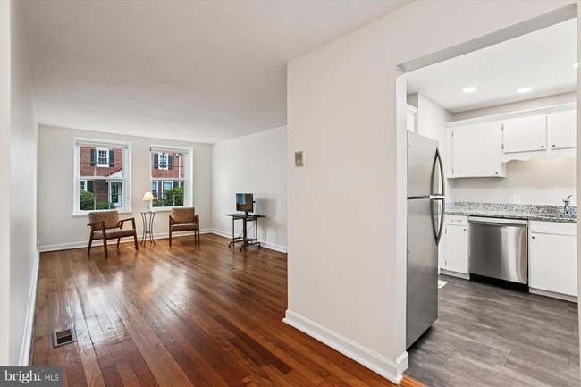 Building Photo - 4726 29th St S