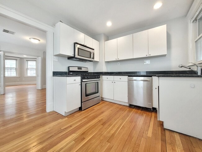 Photo - 116 Gladstone St Apartment